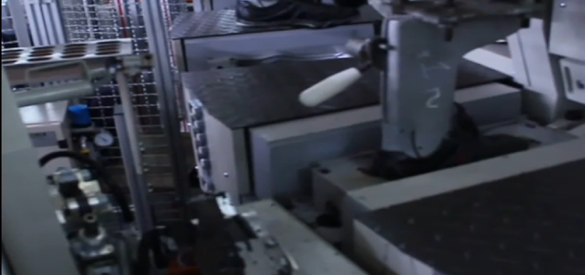 Safety Shoes, Safety Shoe, Oscar Safety Shoes, Direct Injection
